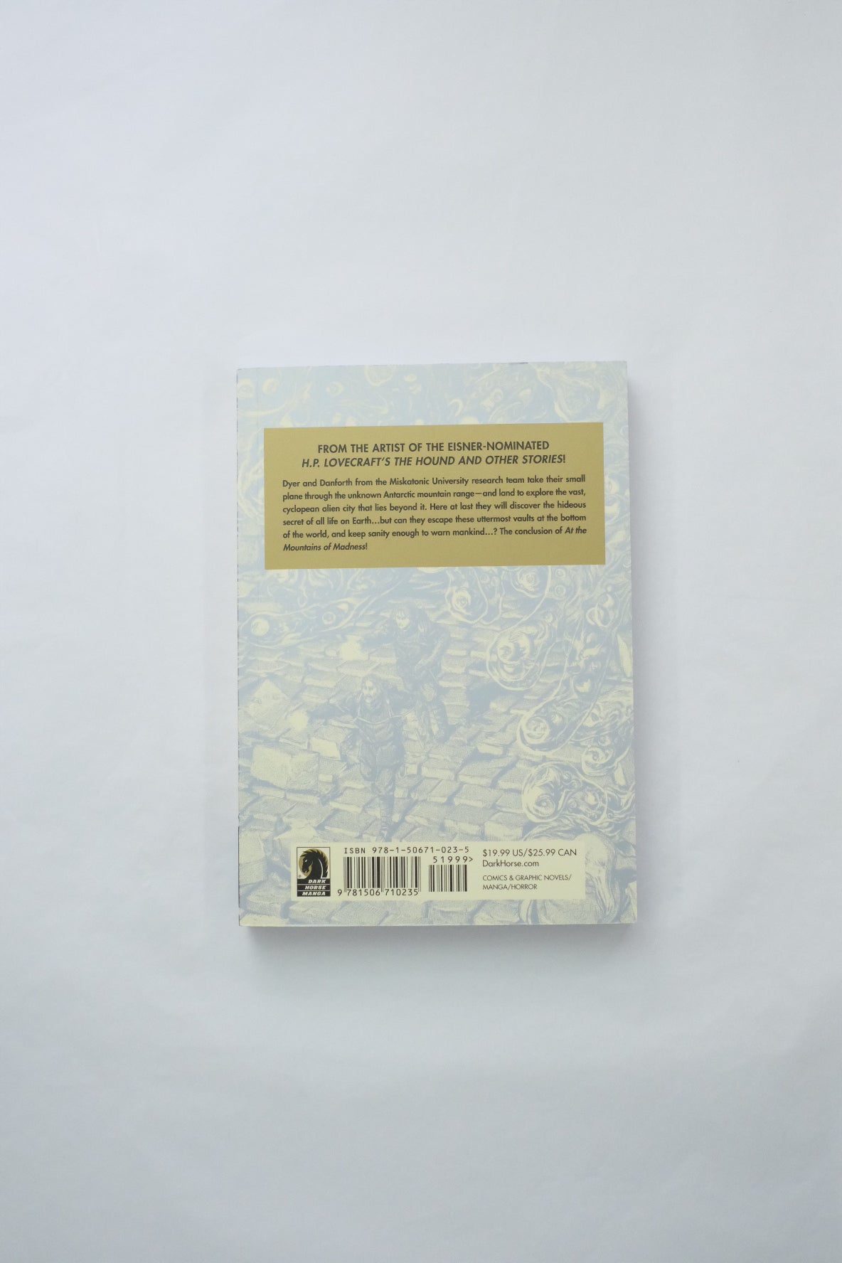 H.P. Lovecraft's At the Mountains of Madness Volume 1