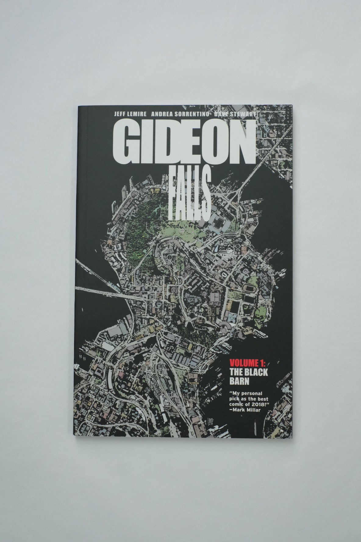 Gideon Falls Volume 1: The Black Barn